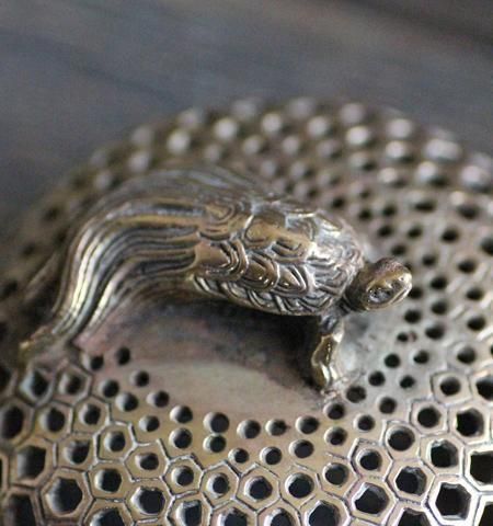 千鶴亀薫香炉  銅製   工芸品  美術品   置物 高岡銅器 香炉 | 千羽鶴 | 銅 | 喜泉堂