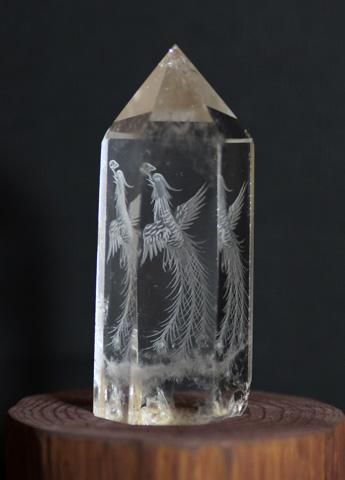 鳳凰 水晶ポイント裏彫り - 彩雲(さいうん)