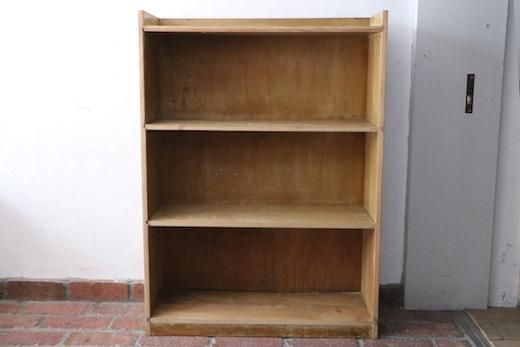 昭和レトロ 薄い本棚 シンプル 4段 約w75 D19 H100cm カフェスタイルのアンティークな古家具 古道具の雑貨ショップ ひぐらし古具店 昭和レトロ 薄い本棚 シンプル 4段 約w75 D19 H100cm カフェスタイルのアンティークな古家具 古道具の雑貨ショップ ひぐらし古具店