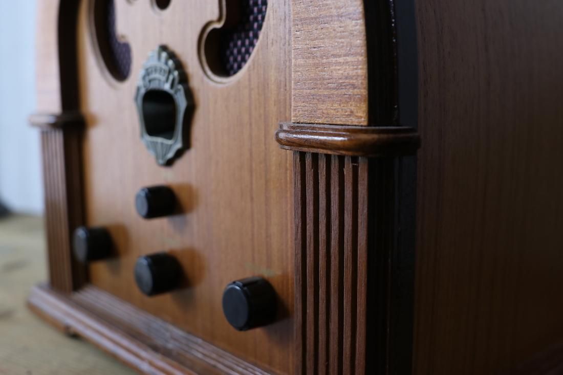 レトロラジオ/カセドラル型/スピーカーBluetooth/日本製/W29.5cm