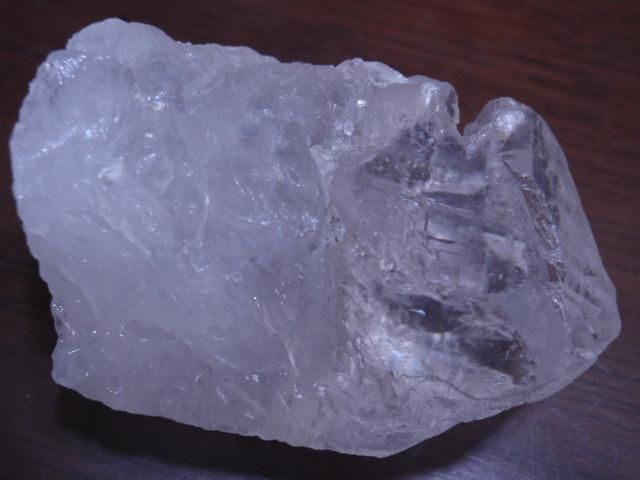 ヒマラヤ エッチドクォーツ（蝕像水晶）アイスクリスタル 「五徳」