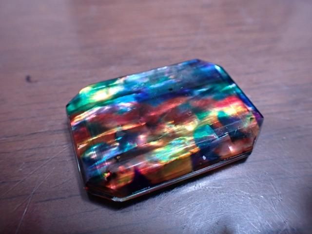 アンモライト25g 価格交渉可 美術品・アンティーク・コレクション