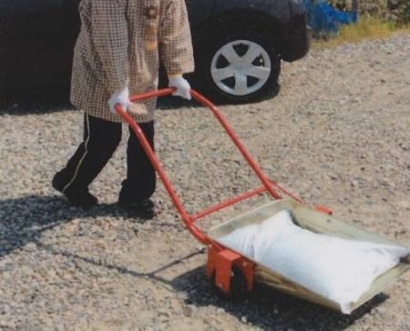 即納!最大半額!】 車輪付きスノーダンプ スノーダンプ車輪付きの