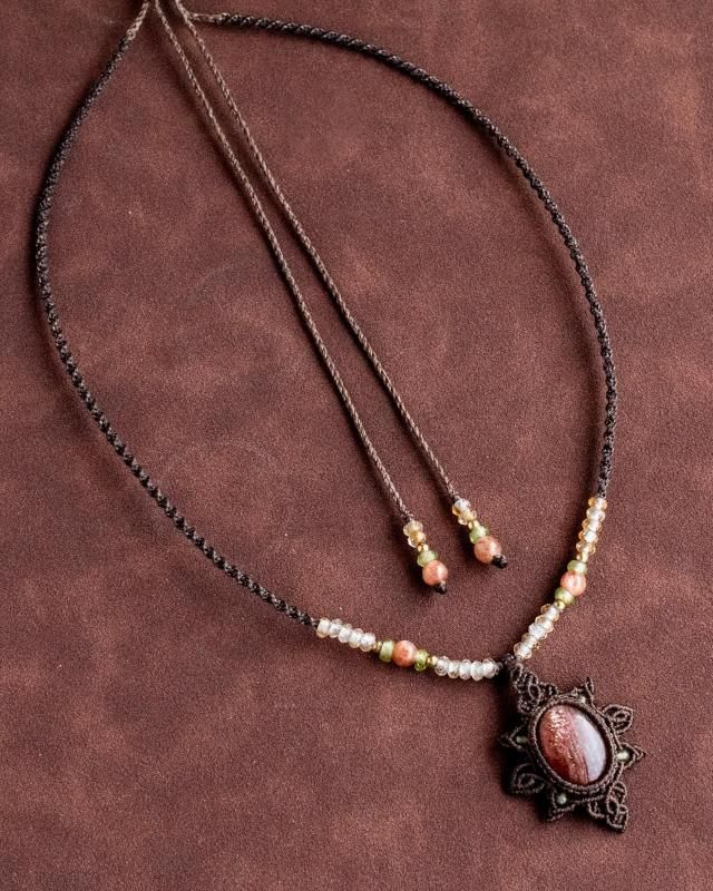 『和希』クンツァイトのマクラメペンダントネックレス 和希』クンツァイトのマクラメペンダントネックレス