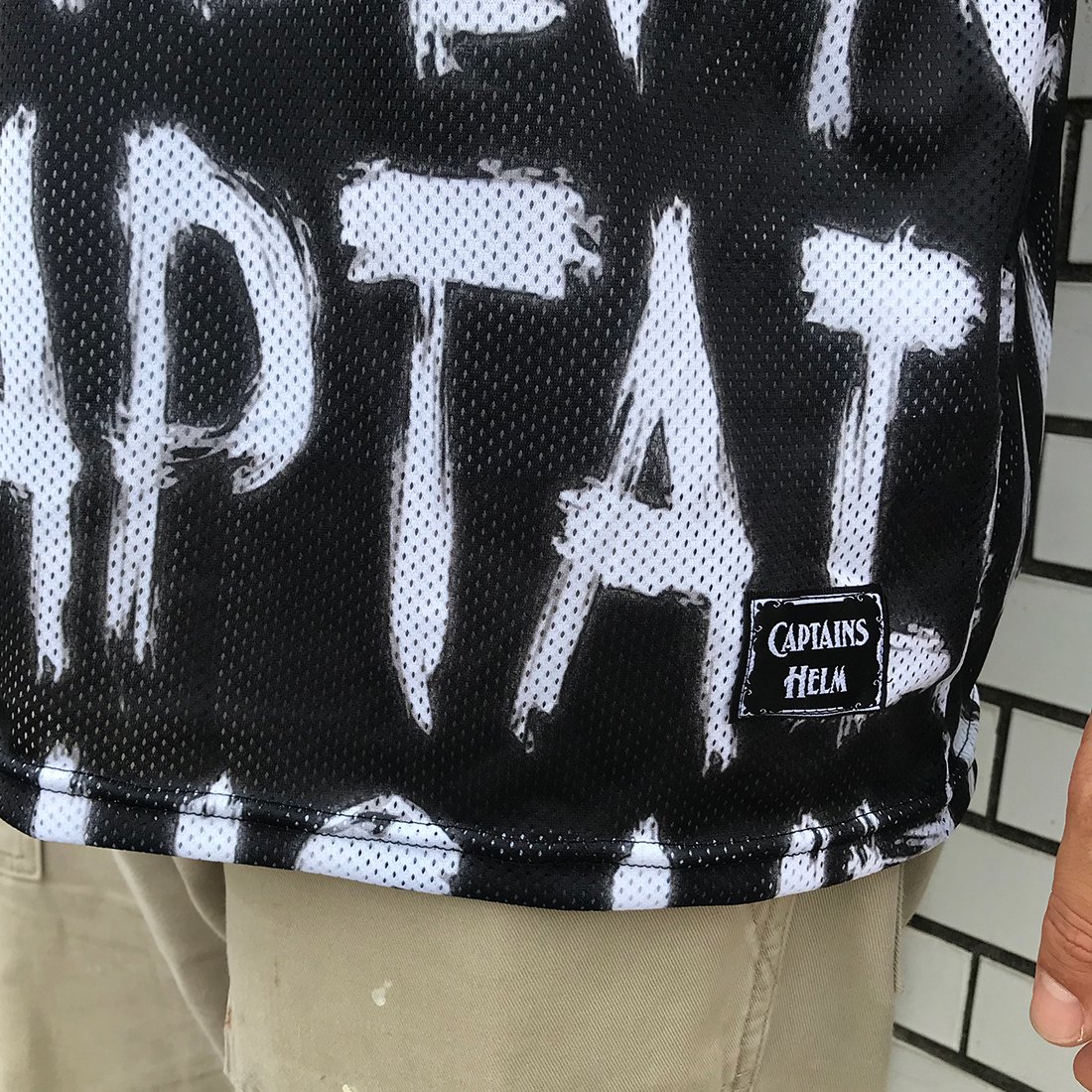 CAPTAINS HELM #GRAFFITI MESH SURF TEE - CAPTAINS HELM WEB STORE