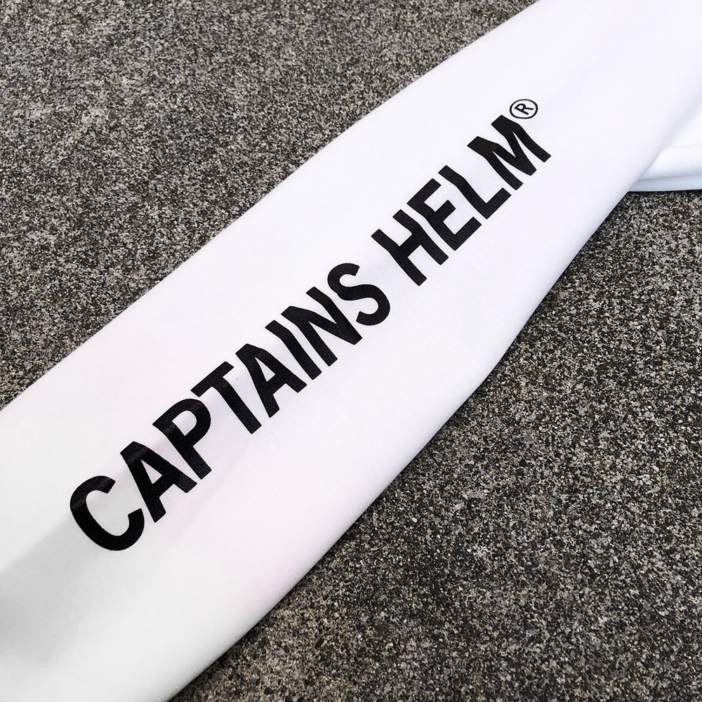 2020 NEW YEAR ITEM】CAPTAINS HELM #TRADEMARK TEC LIGHT HOODIE