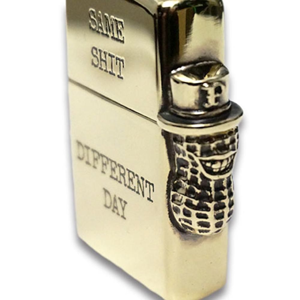 PEANUTS & Co. #PEANUTS ZIPPO -Brass - CAPTAINS HELM WEB STORE