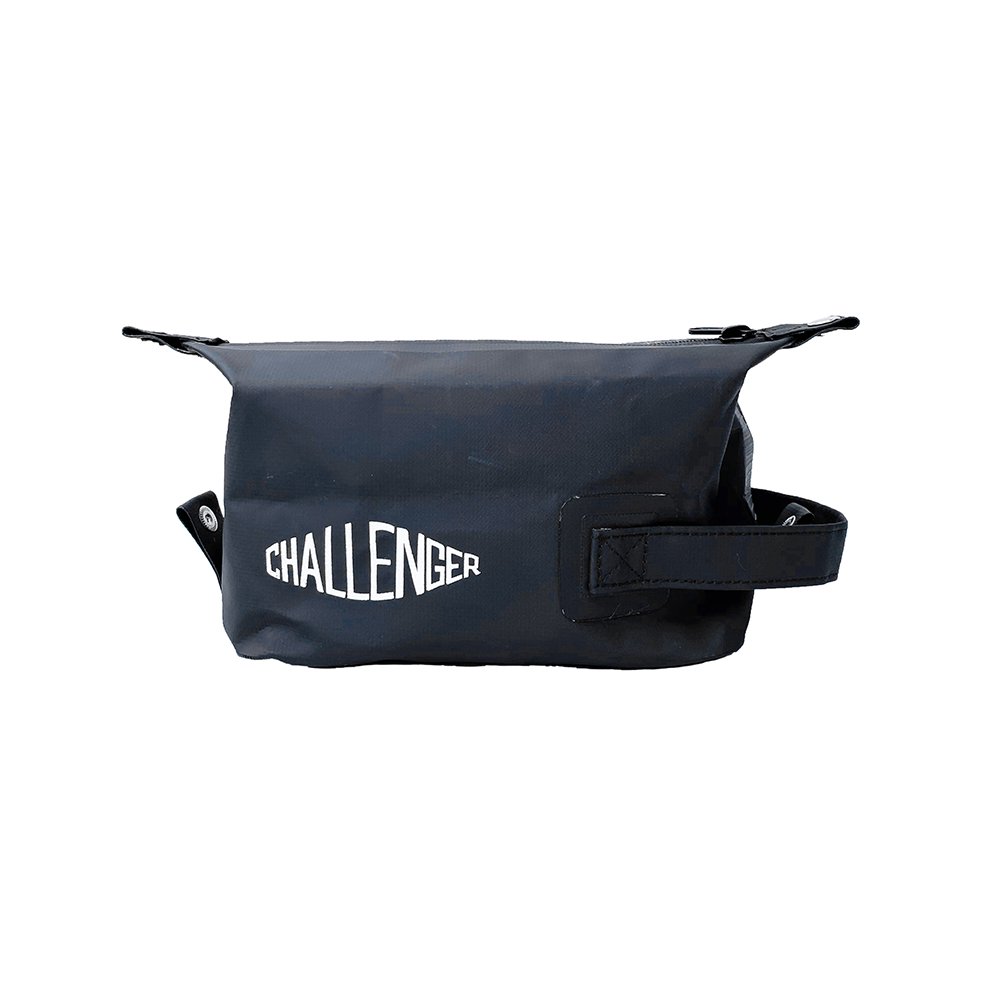 CHALLENGER × CAPTAINS HELM #WATER-PROOF POUCH - CAPTAINS HELM WEB