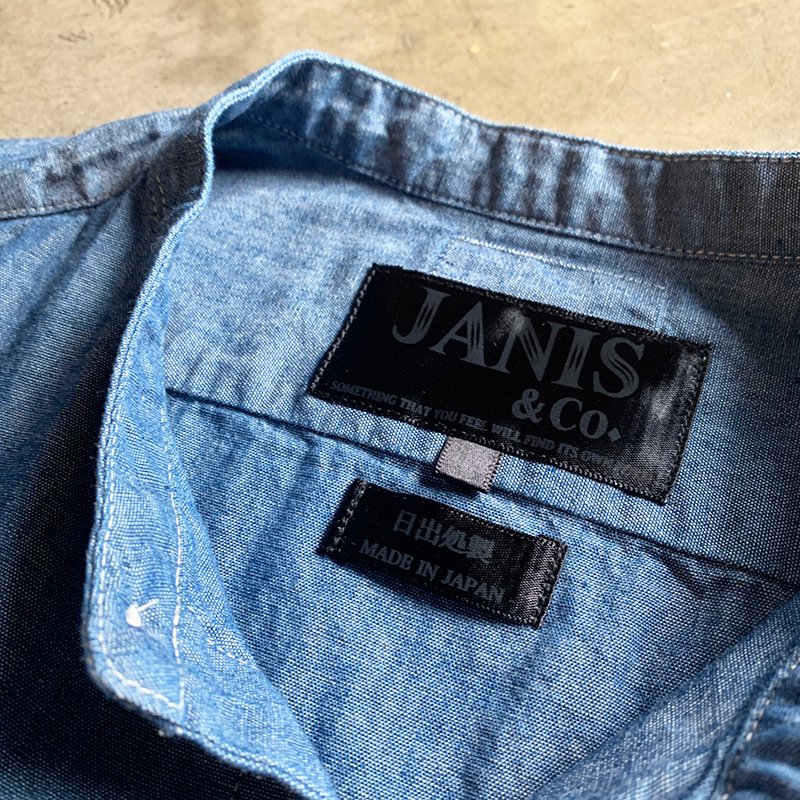 JANIS&Co. #MADNESS - CAPTAINS HELM WEB STORE