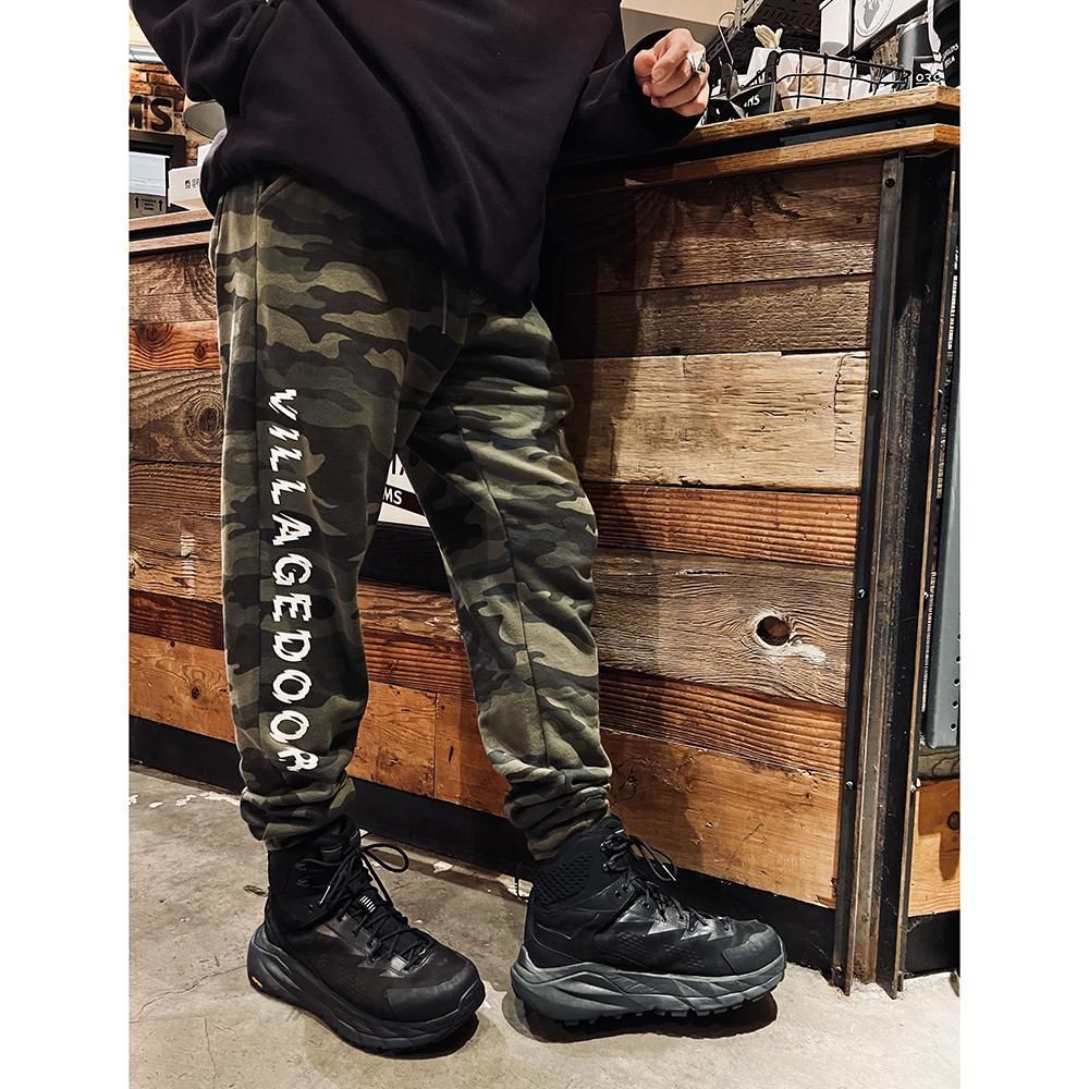 Villagedoor × CAPTAINS HELM #WARM SWEAT PANTS - CAPTAINS HELM WEB STORE