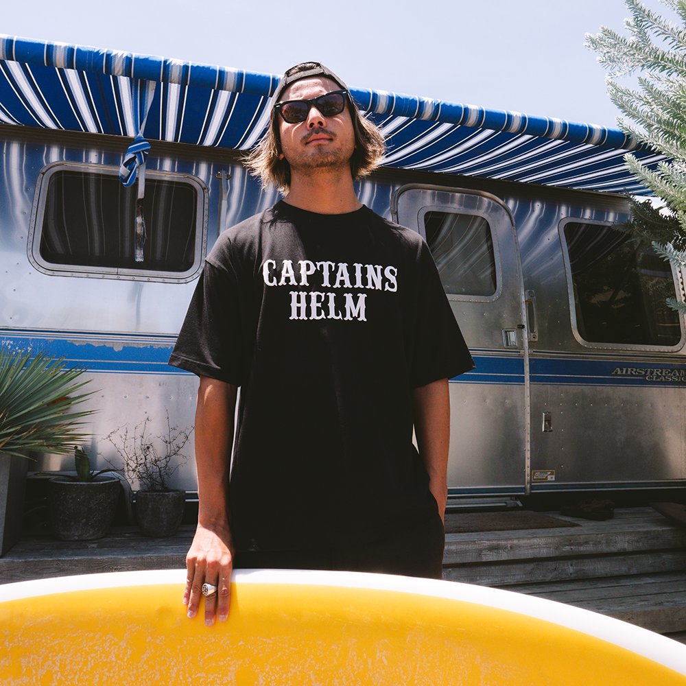 新品 23ss CAPTAINS HELM LOCALS LOGO W-TEE - Tシャツ/カットソー