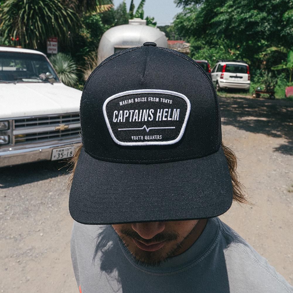 CAPTAINS HELM #YOUTH QUAKERS MESH CAP - CAPTAINS HELM WEB STORE