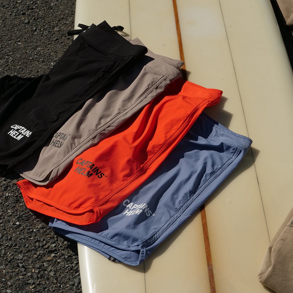 CAPTAINS HELM #DRY STRETCH SURF SHORTS