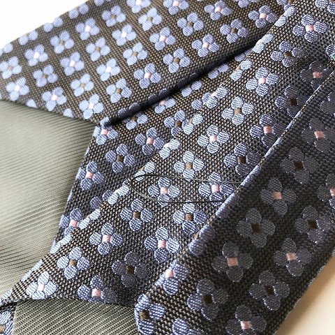 LUIGI BORRELLI 【ルイジ・ボレッリ】 小花柄刺繍タイ 8.5㎝幅（Greige