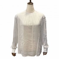 BARBA 【バルバ】 ストレッチシルク・ラウンドネックブラウス （White）<img class='new_mark_img2' src='https://img.shop-pro.jp/img/new/icons41.gif' style='border:none;display:inline;margin:0px;padding:0px;width:auto;' />