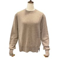 Jumper1234 【ジャンパー1234】 ”CONTRAST LINKED CREW” カシミア・ラインリンキング・クルーネック（Organic Light Brown/Neon）<img class='new_mark_img2' src='https://img.shop-pro.jp/img/new/icons20.gif' style='border:none;display:inline;margin:0px;padding:0px;width:auto;' />