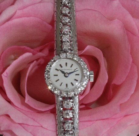 モバード ベルト一体型、18金ダイヤブレス時計