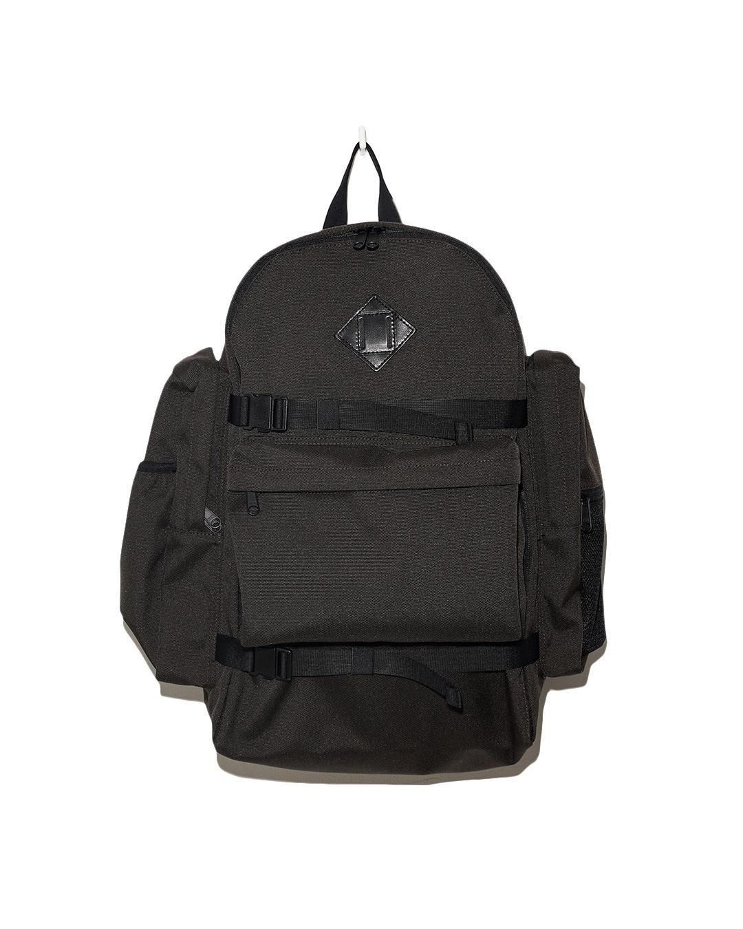 WARENFAUSDeparture pack