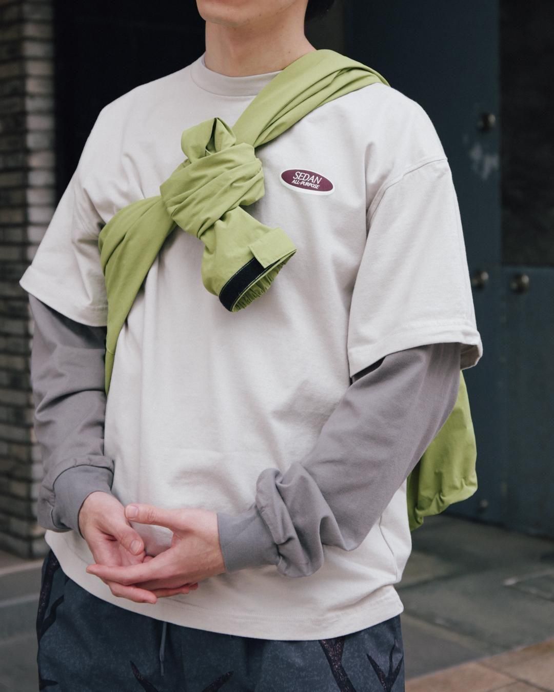 タグ付き　セダンオールパーパス　Oval Logo Layered L/S L タグ付き セダンオールパーパス Oval Logo Layered L/S L