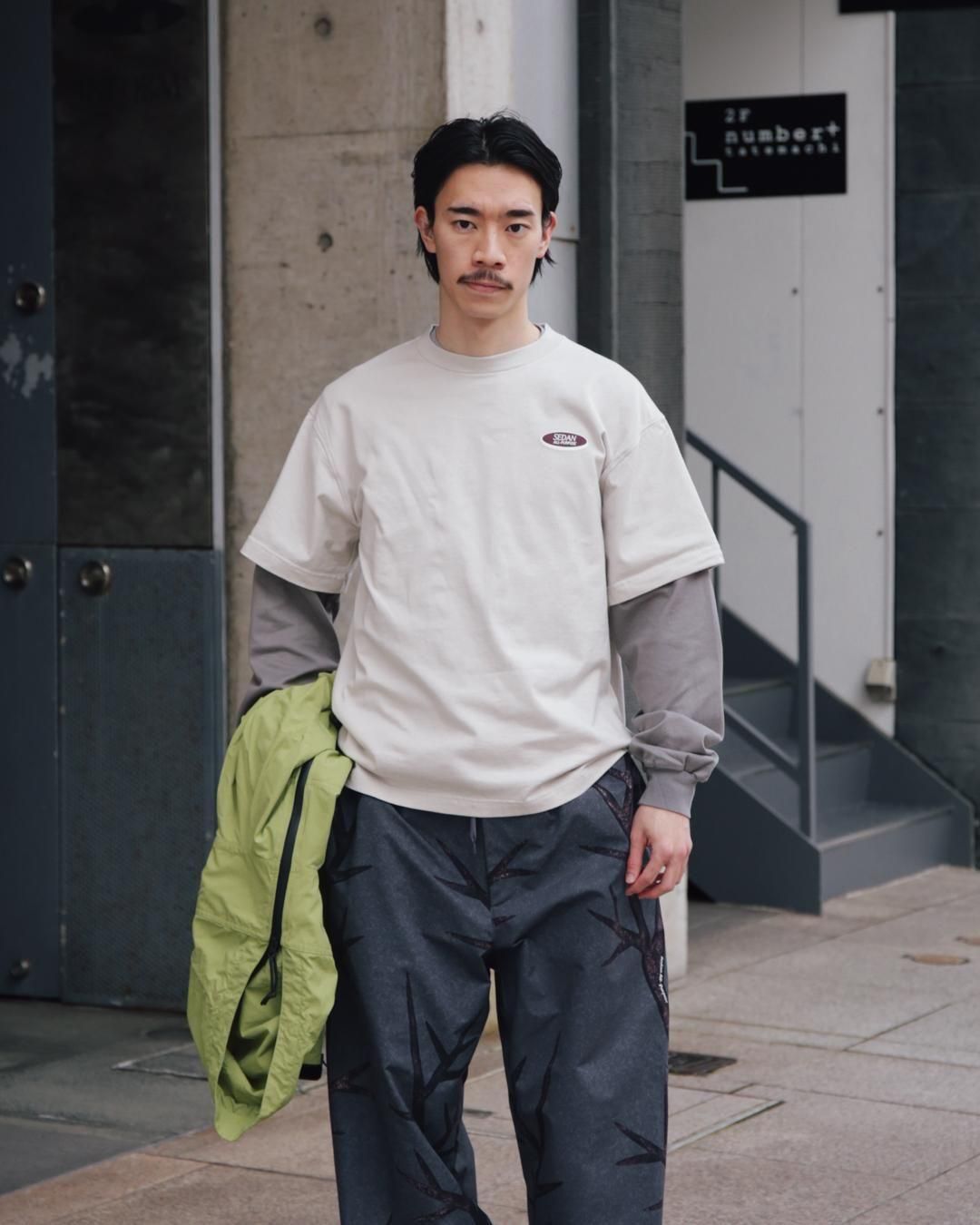 タグ付き　セダンオールパーパス　Oval Logo Layered L/S L SEDAN ALL-PURPOSE [セダンオールパーパス] | OVAL LOGO LAYERED