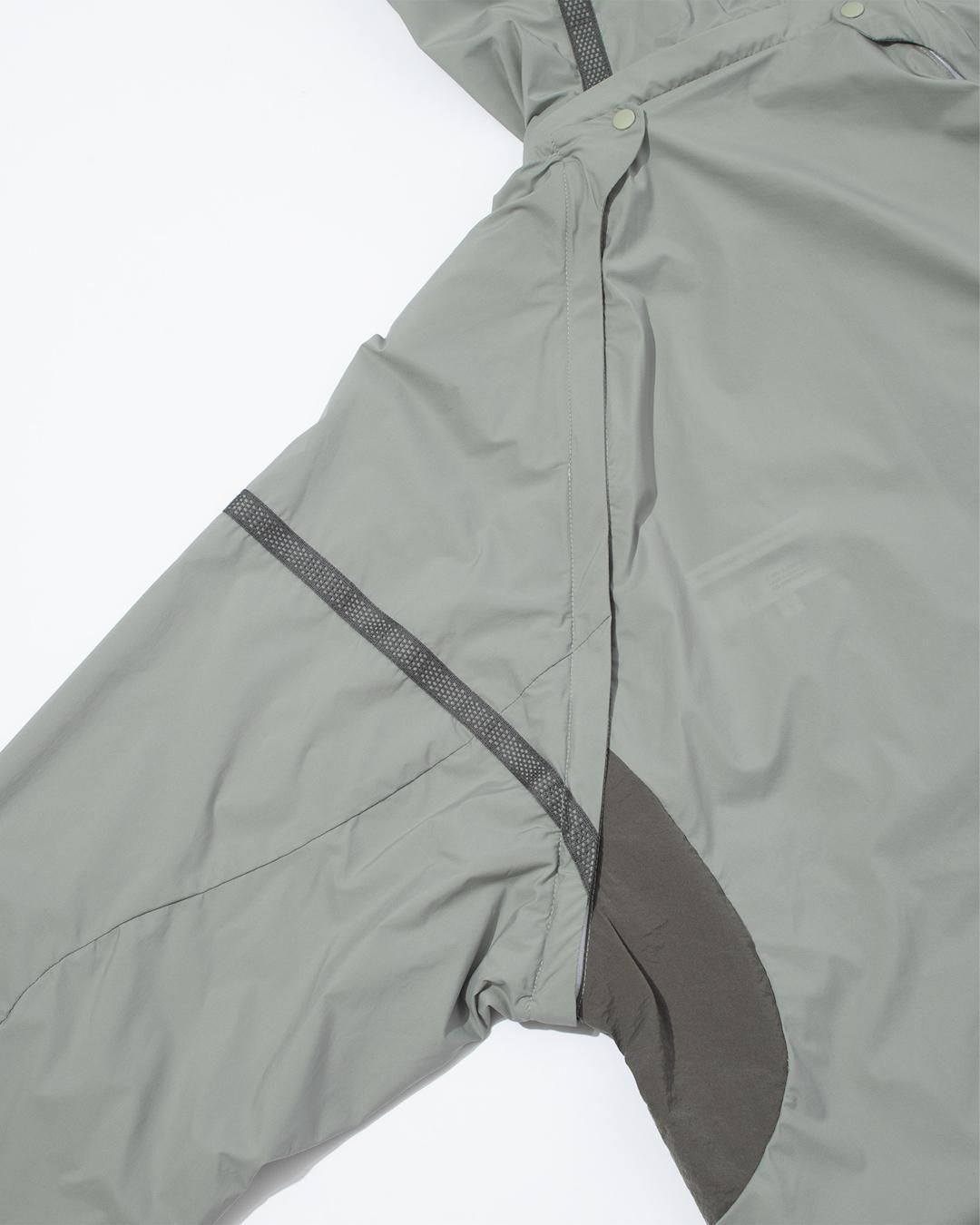 F/CE. エフシーイー STOWABLE TRANSFORM JACKET FPA08251U0002_Gray_4.jpg