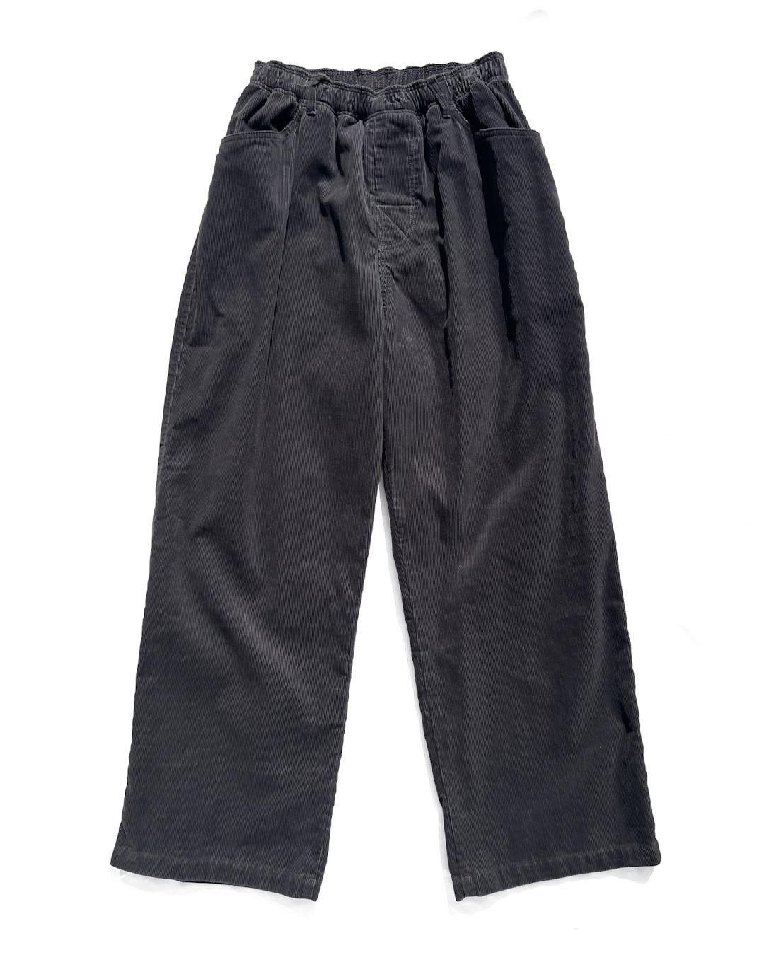 COMFORTABLE REASONSTRAIGHT CORDS SLACKS