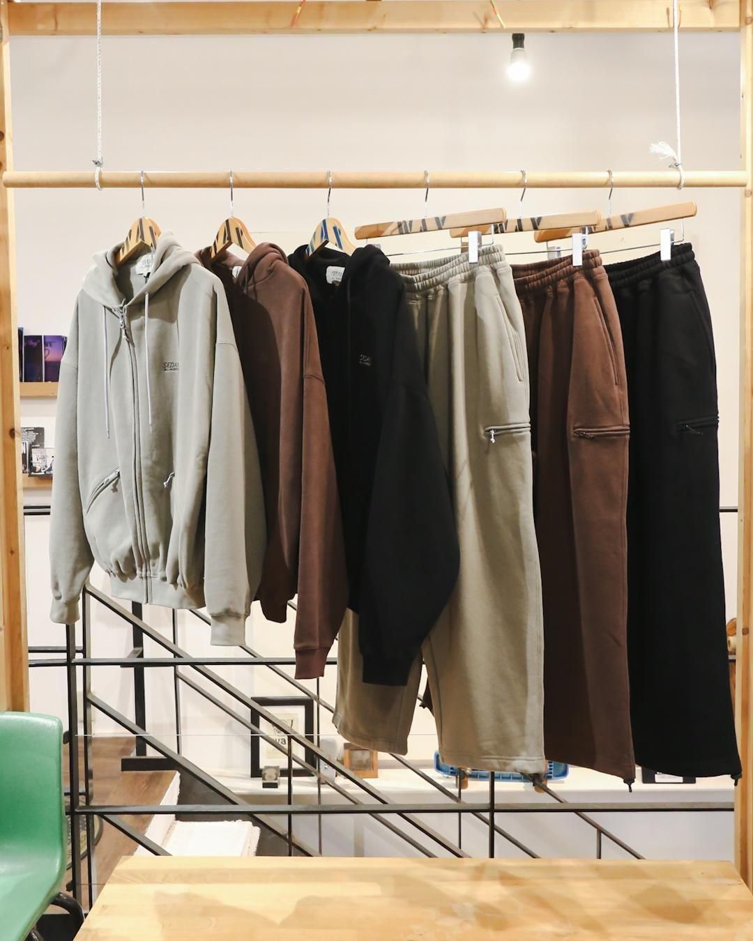 おはおは SEDAN ALL-PURPOSE [セダンオールパーパス] | OG LOGO FULL ZIP HOODIE