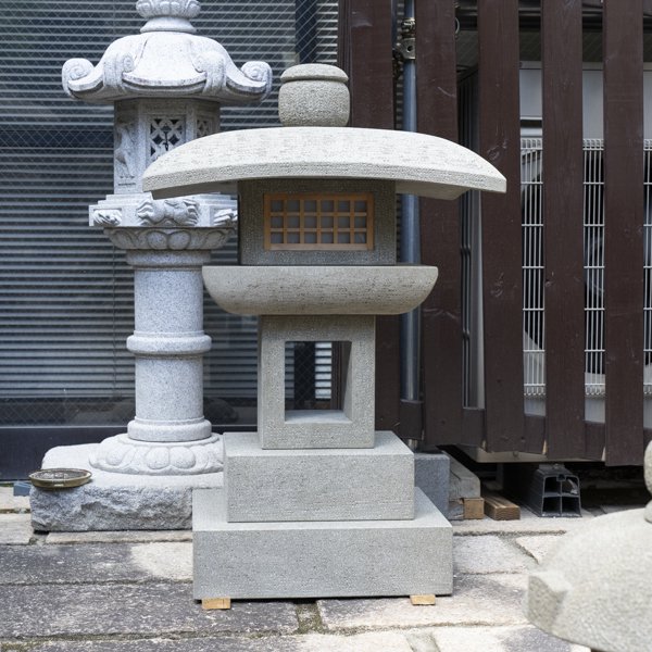 来待石製、勧修寺型灯篭（2尺） | Kanshuji Temple Lantern