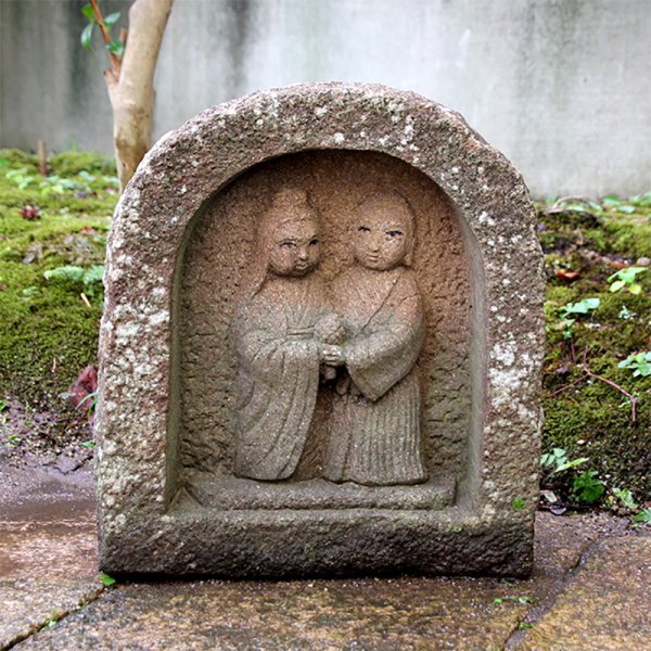 【道祖神 | Doso-shin】厄除・安産祈願・夫婦円満祈願。島根県来待石の手彫り。
