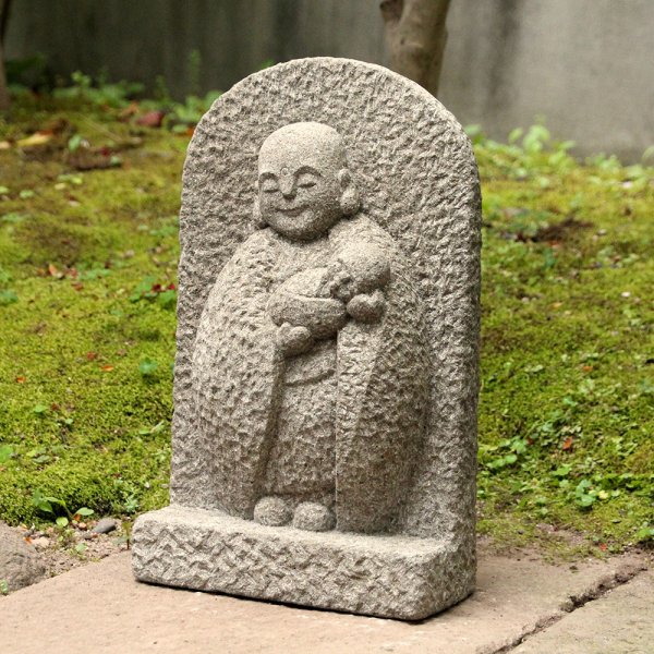 来待石製、レリーフ調のお地蔵様（子持ち）| A Relief-style Jizo Statue with A Child