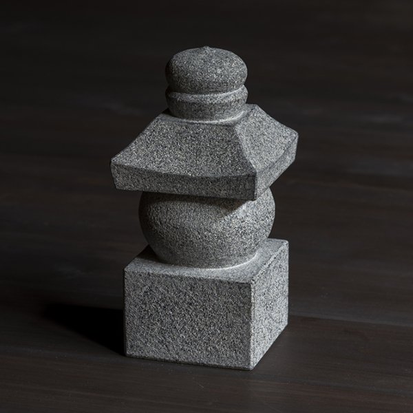 <img class='new_mark_img1' src='https://img.shop-pro.jp/img/new/icons14.gif' style='border:none;display:inline;margin:0px;padding:0px;width:auto;' />θ긵ܸ() | On-hand Memorial Stone Pagoda (Black Granite)