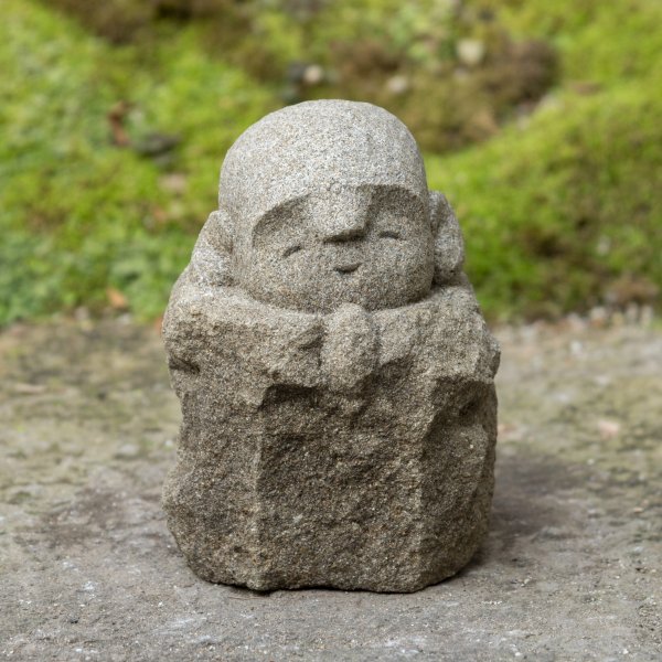 ¢ʹ羸ˣJizo Statue with Flower Made of Kimachi Stone