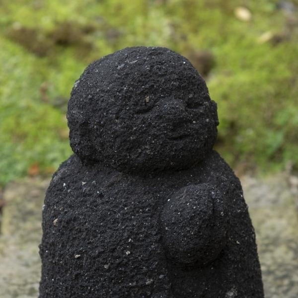 福岡県八女石製、黒いお地蔵様 | Black Jizo Statue Made of