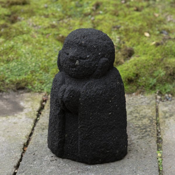 福岡県八女石製、黒いお地蔵様 | Black Jizo Statue Made of Yame Stone, Fukuoka, Japan