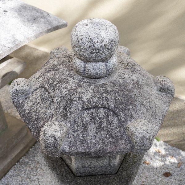 夏山石製、活込み灯篭（3尺） | Implanted Lantern