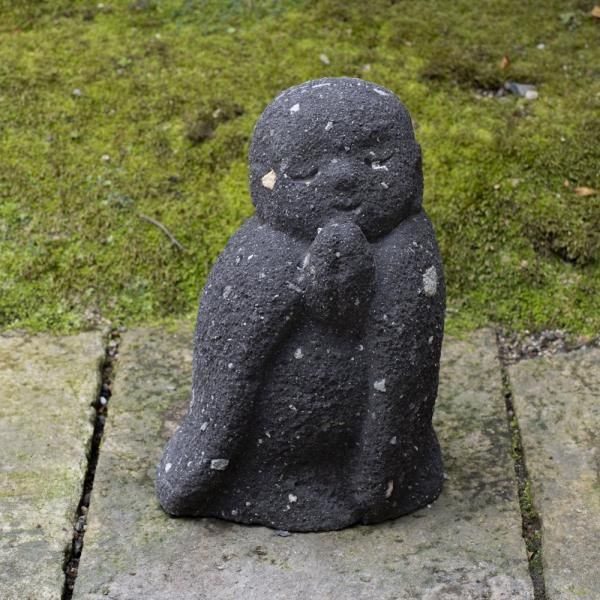 ʡȬι¢(I) | Black Jizo Made of Yame Stone