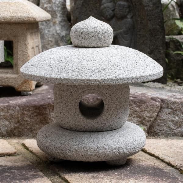 大川石製、玉手形置灯篭（大） | Tamate Lantern（large）