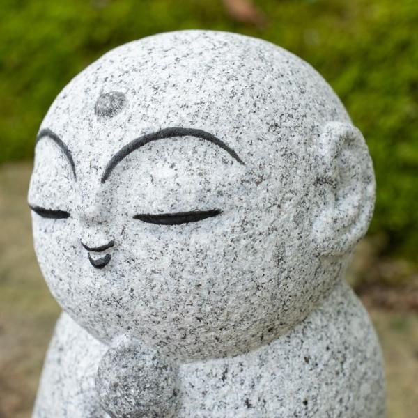 岡崎市花沢石製の地蔵（玉持ち） | Jizo (Jewel) made of