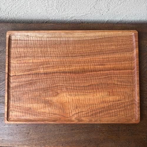 小沢賢一さん　くるみのトレー 28cm✕20cm 小沢賢一 | くるみの木のトレー - カモシカ雑貨店 ネットショップ