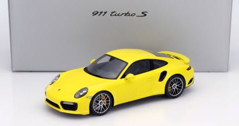 スパーク WAP0211360G 1/18 ポルシェ 911 (991) II ターボ S レーシング イエロー ポルシェ特注品 -  ミニチャンプス専門店 【Minichamps World】