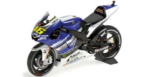 ミニチャンプス 122133046 1/12 YAMAHA YZR-M1 `YAMAHA FACTORY RACING` V.ロッシ #46 モトGP  2013 MINICHAMPS - ミニチャンプス専門店 【Minichamps World】