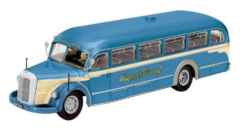 シュコー 450274800 1/43 メルセデス・ベンツ O6600 `Wanderfreund` ドライバー付 - ミニチャンプス専門店　 【Minichamps World】