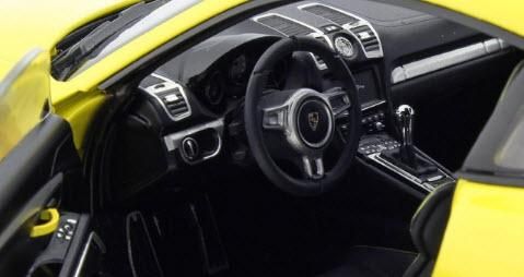 シュコー 450040000 1/18 ポルシェ ケイマン GT4 イエロー