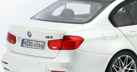 ノレブ 80432411552 1/18 BMW M3 F80 コンペティション 2016 ミネラル ホワイト BMW特注 - ミニチャンプス専門店  【Minichamps World】