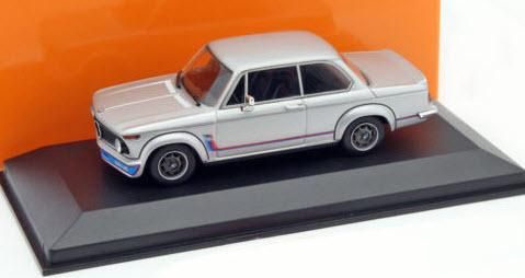 ミニチャンプス MAXICHAMPS 940022200 1/43 BMW 2002 ターボ 1973 