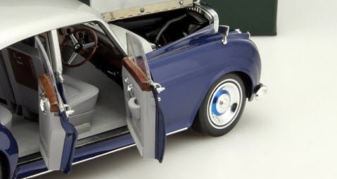 ミニチャンプス 100139954 1/18 ベントレー S2 1960 シルバー / ブルー - ミニチャンプス専門店　【Minichamps  World】