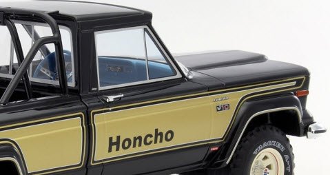 BoS Models BOS264 1/18 ジープ J10 Honcho 1976 ブラック / ゴールド - ミニチャンプス専門店  【Minichamps World】