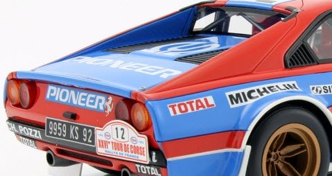 OTTO オットー OTM657 1/18 フェラーリ 308 GTB Gr.4 パイオニア Tour de Corse 1982（レッド/ブルー）  - ミニチャンプス専門店 【Minichamps World】