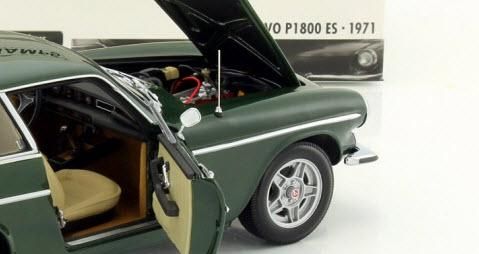 Minichamps 1/43 Volvo P1800 Es 1971 Silver | eBay