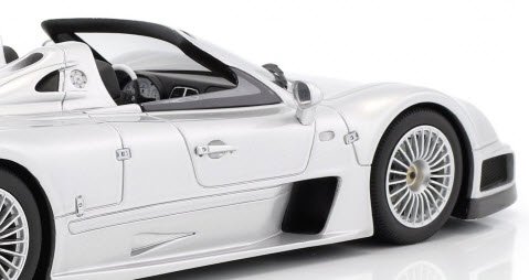 GTスピリット GTS155 1/18 メルセデスベンツ CLK GTR ロードスター (シルバー) - ミニチャンプス専門店 【Minichamps  World】